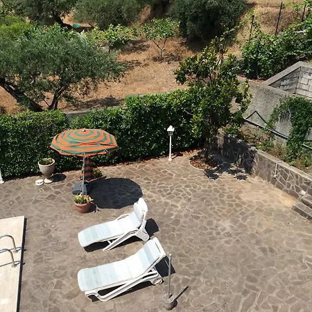 Adriana Bed & Breakfast *